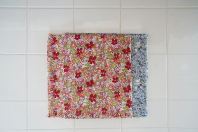 ショール　ＣＨＡＲＬＩＥ　ＢＥＬＬ　ＧＡＵＺＥ　ＳＨＡＷＬ