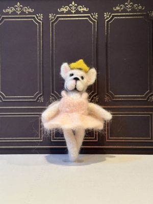 1日・短期講座】［63］羊毛フェルトで作る犬のミニぬいぐるみ 犬の