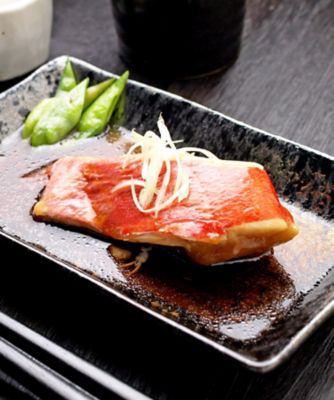 １１２０７　１箱　国産金目鯛の煮付け（腹部・尾部混合）