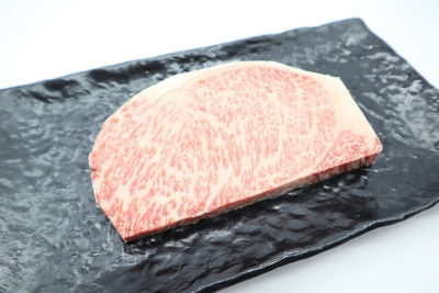 ＜I’s MEAT SELECTION＞国内産　黒毛和牛　サーロインステーキ