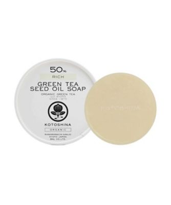 茶の実オイル50％配合（鹸化原料油中の配合率） しっとりタイプ。京都宇治のオーガニック茶の実オイルや、ヤシ油、シア脂をベースに、オーガニック茶葉などの保湿成分を配合したフェイスケアソープ。 茶の実オイ