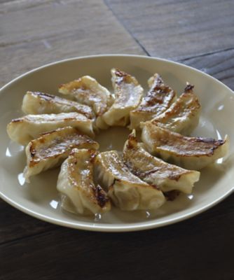 餃子の餃天/ギョウザノギョウテン 至福の白餃子