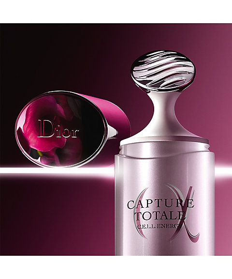 カプチュール トータル セル ＥＮＧＹ アイ セラム ディオール (Dior 