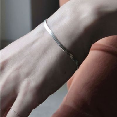 ｎｏｒｍｅ　ｆｌａｔ　ｓｎａｋｅ　ｂｒａｃｅｌｅｔ