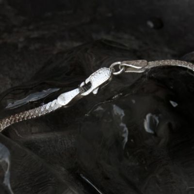 ｎｏｒｍｅ　ｆｌａｔ　ｓｎａｋｅ　ｂｒａｃｅｌｅｔ