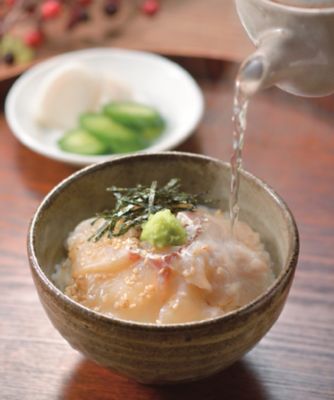 新潟の漁師が作るアジとタイの漁師茶漬け