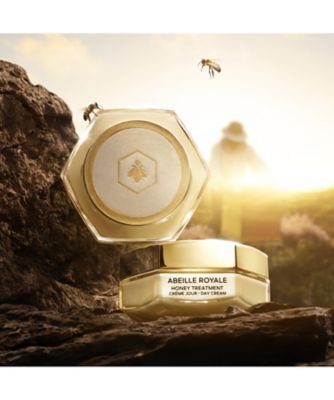 【新品】GUERLAIN アベイユロイヤルクリーム ゲランの「アベイユ ロイヤル」に日中用クリームと洗顔ムースが仲間入り