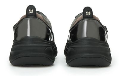 スニーカー　ＳＨＥＬＬ