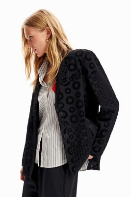 Desigual デシグアル　スタッズ付　ブラック　ブレザー　ジャケット Desigual（デシグアル）の「「Desigual/デシグアル」スタッズ付
