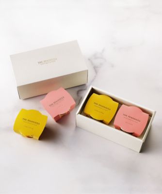 ＜THE PENINSULA BOUTIQUE & CAFE＞マンゴープリン＆杏仁豆腐　２個詰合せ×２セット　Ｍａｎｇｏ　Ｐｕｄｄｉｎｇ　ａｎｄ　Ａｌｍｏｎｄ　Ｊｅｌｌｙ　２Ｐ×２ｓｅｔ