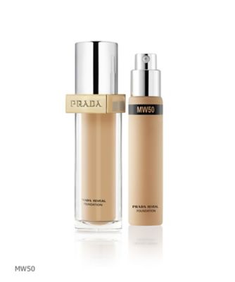 PRADA プラダ リヴィールクッションファンデーション LN5 美品 LN5 ニュートラル ベースのとても明るい色 Prada Reveal Mesh