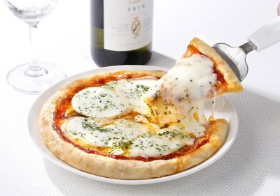 ★【産直】２種類のグラタンと２種類のピザセット