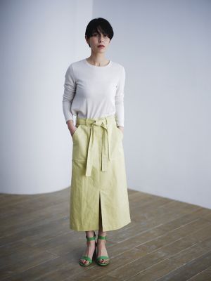 slit long skirt | saqui (Women)/サキ | 三越伊勢丹