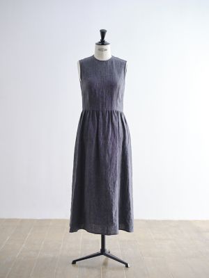 ＜saqui (Women)＞ｌｉｎｅｎ　ｎｏ－ｓｌｅｅｖｅ　ｇａｔｅｈｒｅｄ　ｄｒｅｓｓ