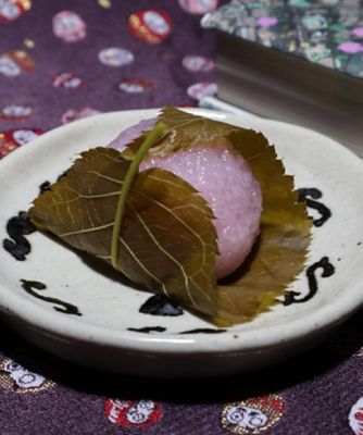 ＜鳴海餅本店＞【店頭受取／日本橋】桜餅２個入　３月２１日（土）午後３時～午後５時お受け取り