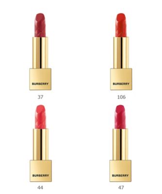 バーバリー キス サテン　44 REBELLIOUS ROSE Burberry 44 Rebellious Rose Kisses Satin Lipstick 3.3g