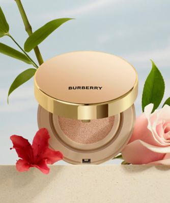 BURBERRY BEAUTYビヨンド ウェアパーフェクティングマットクッション Burberry Beauty / バーバリー ビヨンド ウェア パーフェク