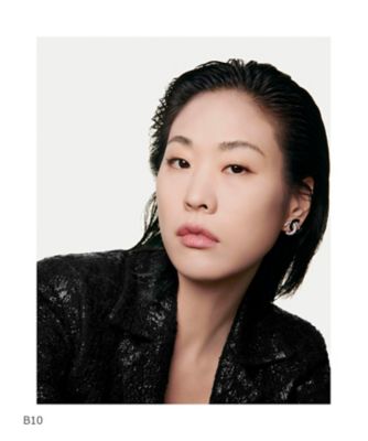 CHANEL（CHANEL） ウルトラ ル タン コンパクト 通販 | 【ISETAN