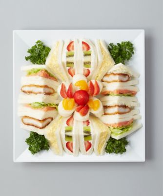 ＜サンドイッチハウス メルヘン＞【店頭受取／日本橋】サンドイッチオードブル　１２月２６日（金）午前１０時～／正午～／午後３時～お受け取り【仕事納めオードブル】