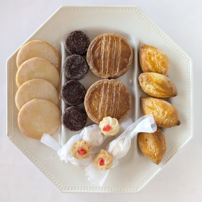 【新宿フランス展おまとめ】★フランスを旅する気分の焼き菓子セット（サブレ缶とガトー・ナンテ）