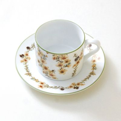 ＜スコーン専門店famfam（ファムファム）＞★サラフィートン　ボタニカルシリーズ　Ｍａｎｕｋａカップ＆ソーサー１客セット（グリーン）