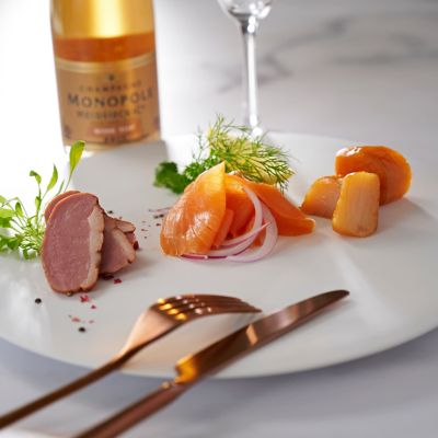 ＜A TABLE! ～EPICERIE FINE～＞★３種のフュメ・セレクション（富士の介サーモンスモーク・ホタテスモーク・スモークカナール）