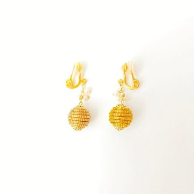 Bio Jewelry Coloridas/ビオジュエリー・コロリーダス ★黄金の草　カッピンドウラード　イヤリング　スパイラルボール　淡水パール