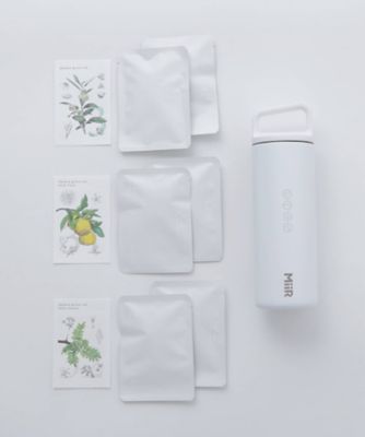 茶とボトル　水出し緑茶