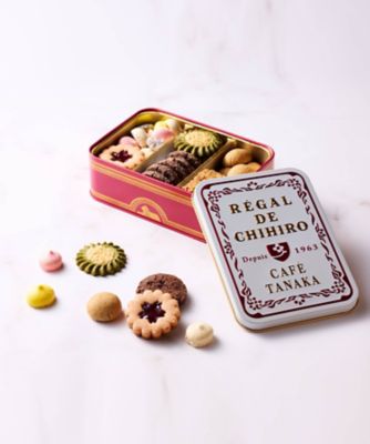 ＜CAFE TANAKA＞【４月】【店頭受取／日本橋】ビジュー・ド・ビスキュイ　プティ　リオンと紅茶のセット　４月２５日（金）・２６日（土）１２時～１８時お受け取り