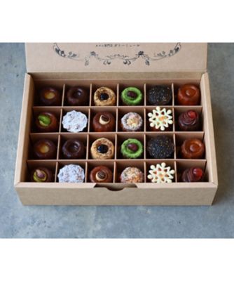 ＜ガトーミュール＞【２月】ミニカヌレ詰合せ２４個入