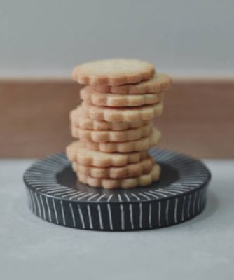 【６月】ｓａｒｋａｒａのクッキー缶