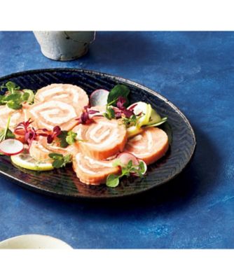 【お歳暮】佐藤水産 北海道サーモンロール チーズ入 魚介類【三越伊勢丹/公式】