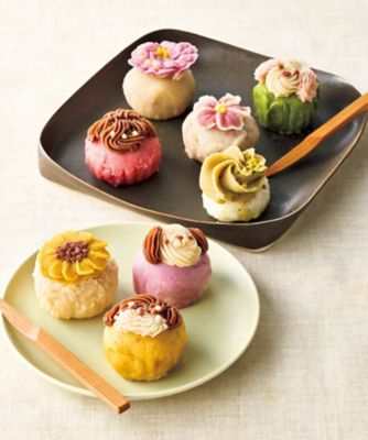 【お歳暮】うめとおはぎ お花とわんこの一口おはぎ8個 お菓子・チョコレート（和菓子）【三越伊勢丹/公式】