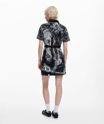 Ｍｒ．　Ｃｈｒｉｓｔｉａｎ　Ｌａｃｒｏｉｘによってデザインされたショートドレス　２５ＳＷＶＷ９６