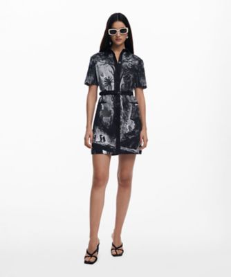 Ｍｒ．　Ｃｈｒｉｓｔｉａｎ　Ｌａｃｒｏｉｘによってデザインされたショートドレス　２５ＳＷＶＷ９６
