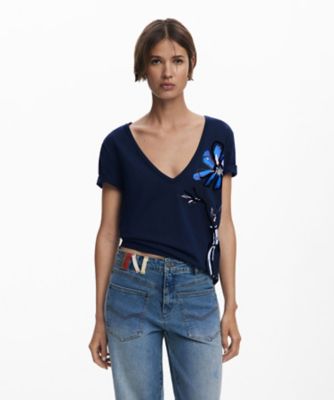 ＜Desigual (Women)＞花瓶ＶネックＴシャツ　２５ＷＷＴＫ２８