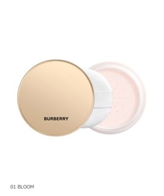 ＜Burberry　Beauty＞バーバリー　ビヨンド　ウェア　フィニッシング　＆　スムージング　ルース　パウダー