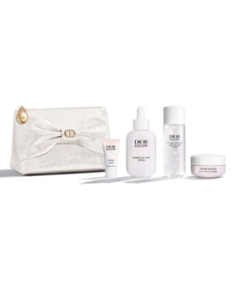 ディオール（Dior） ディオール スノー エッセンス ホリデー（限定