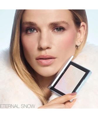 NARS（NARS） ライトリフレクティング プリズマティックパウダー