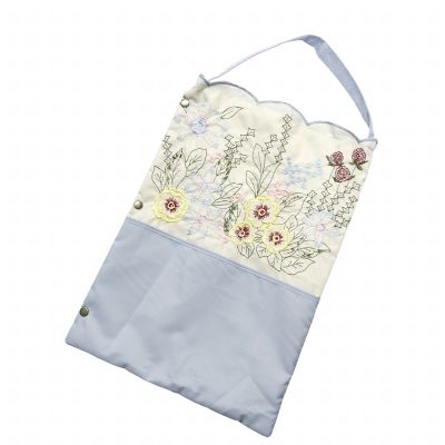 ☆【産直】花束みたいな刺繍かわず張り晴雨兼用ショート折りたたみ日傘