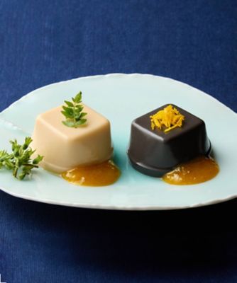 赤坂松葉屋/アカサカマツバヤ 【２３おまとめ】胡麻豆腐（２個入り）　【５月届】