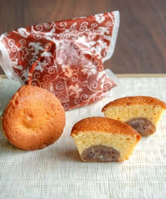 桜のパウンドケーキと栗の小菓子 【3月届】 | 足立音衛門/アダチオト