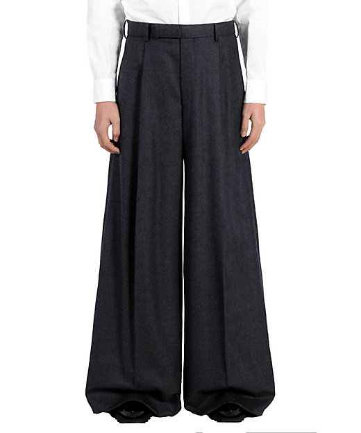 ＜三越伊勢丹/公式＞ ローレンス サリバン トラウザース Wool flannel wide trousers 2B001-0123-08 CHARCOAL.GREY