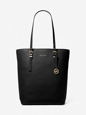 ＱＵＩＮＮ　ぺブル　レザー　トート　ラージ　３０Ｓ５ＧＱＮＴ３Ｌ