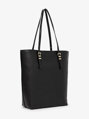 ＱＵＩＮＮ　ぺブル　レザー　トート　ラージ　３０Ｓ５ＧＱＮＴ３Ｌ