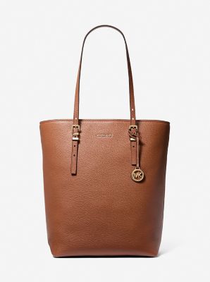 ＱＵＩＮＮ　ぺブル　レザー　トート　ラージ　３０Ｓ５ＧＱＮＴ３Ｌ