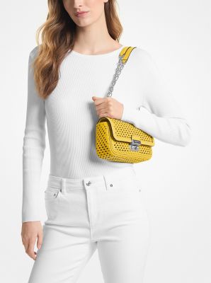 ＴＲＩＢＥＣＡ　キルテッドレザー　ショルダー　スモール