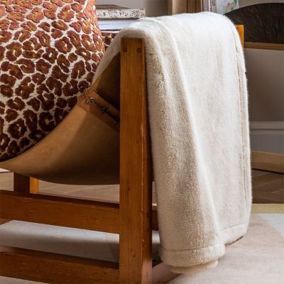 ＜Yves Delorme＞フェイクファースロー　フリッソン