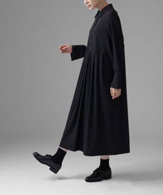 エルド Chronicle 長めカフスとタックのブラックドレス