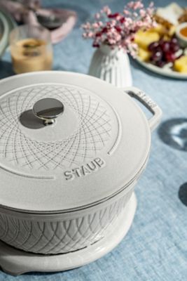 coloストウブ Staub  ツイストココット  カンパーニュ 20cm